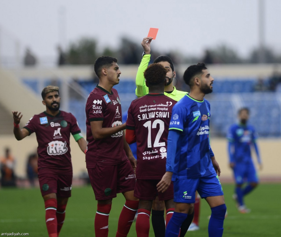 الفتح يعيد الاتفاق إلى «دوامة الخسائر»