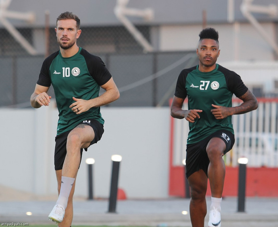 جيرارد يرسم تكتيك مواجهة الهلال