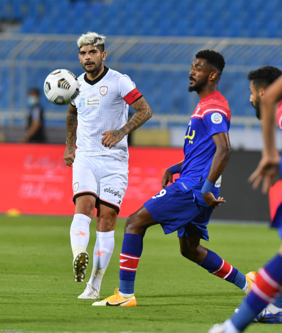 الشباب.. بداية مثالية