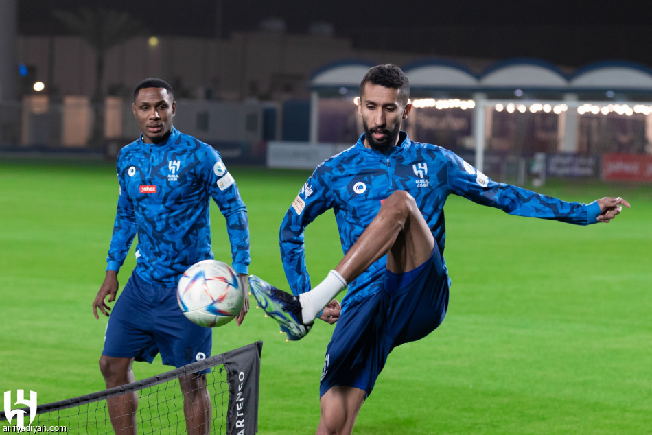 الهلال.. الشهراني يظهر بـ«القناع»