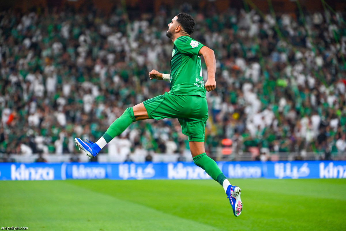 الأهلي ينتصر