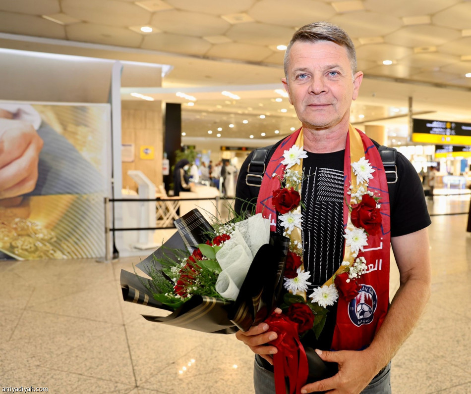 مدرب العدالة يصل الأحساء