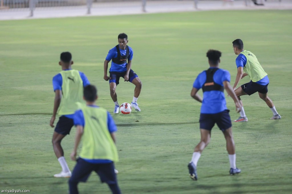 الفيحاء يستعيد فلاديمير.. ويخسر لوبيز والشويش