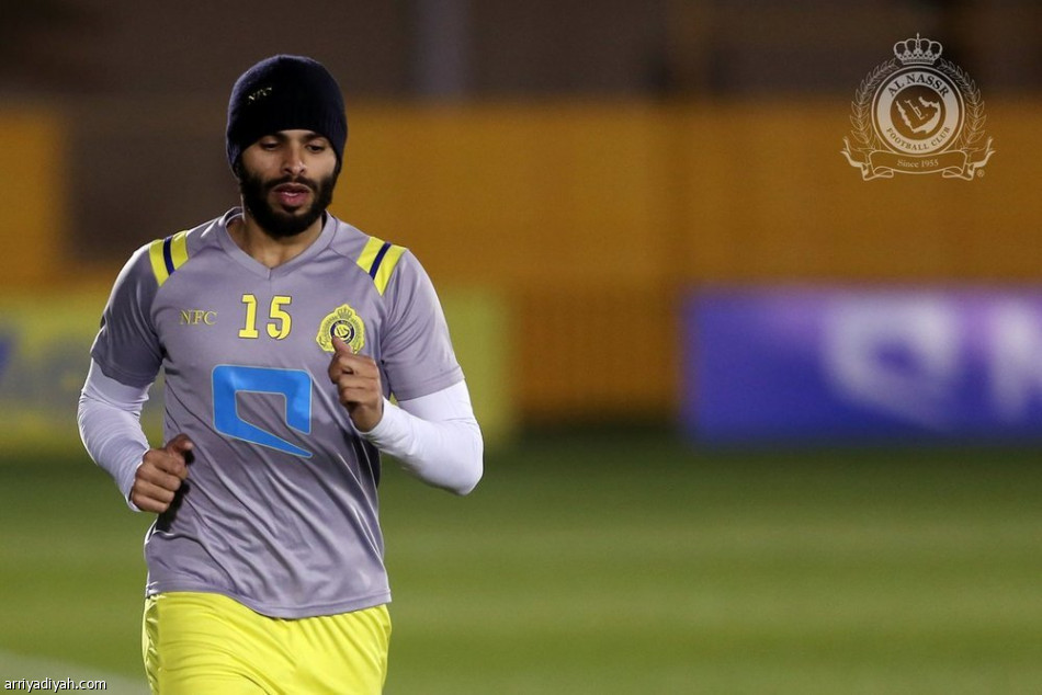 الفريدي وشراحيلي يواصلان غيابهما عن تدريبات النصر الجماعية