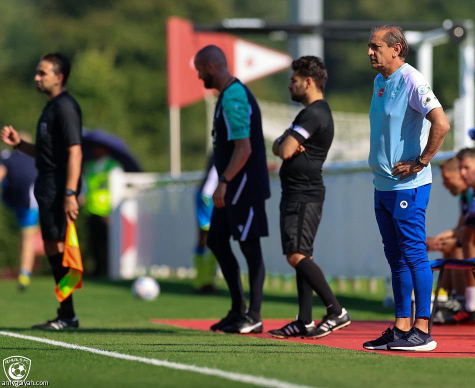 الهلال يستعرض بسداسية أمام نوتنجهام