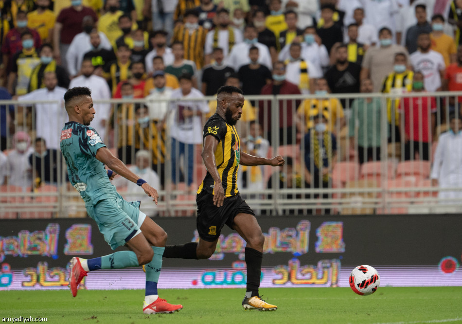 التعاون يفرمل الاتحاد