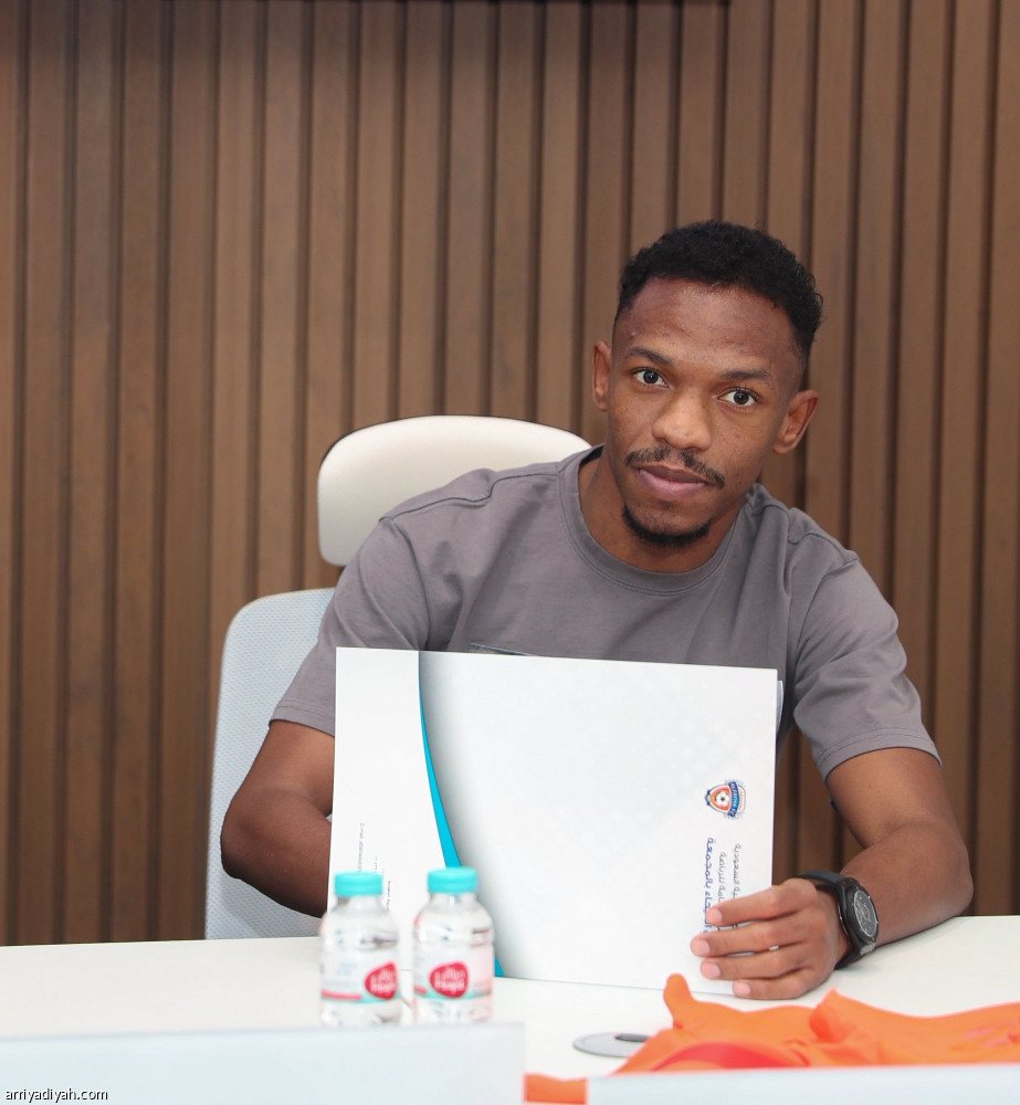 الفيحاء يضم خالد كعبى حتى 2025