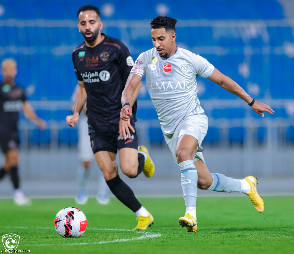 الهلال يجتاز اختبار الشباب برباعية