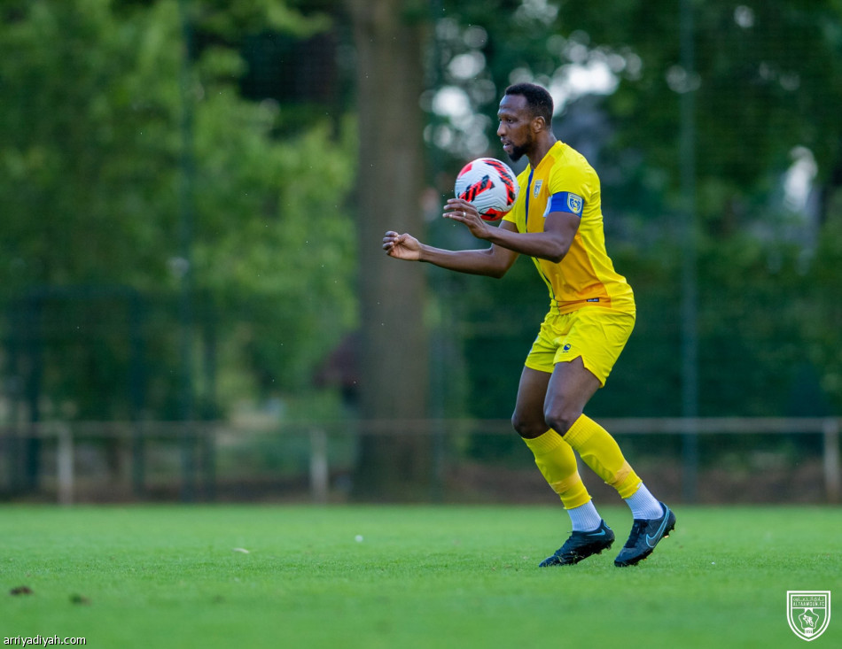 التعاون يخسر التجربة الأولى في 4 دقائق