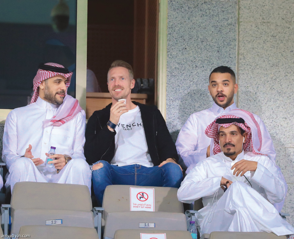 بالاتحاد.. الهلال
يتجاوز النصر والأهلي