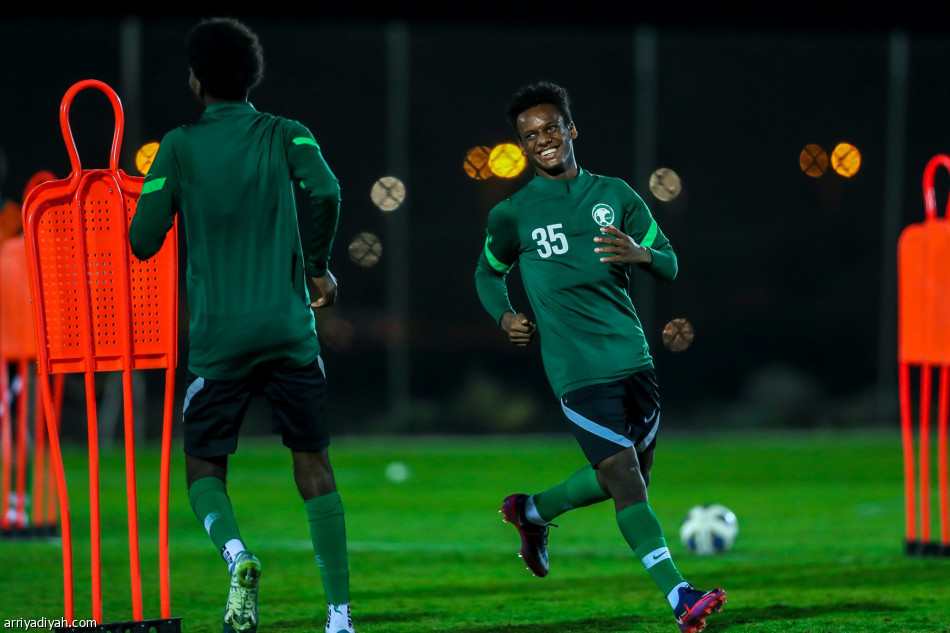 غرب آسيا.. أخضر الناشئين يواصل تحضيراته