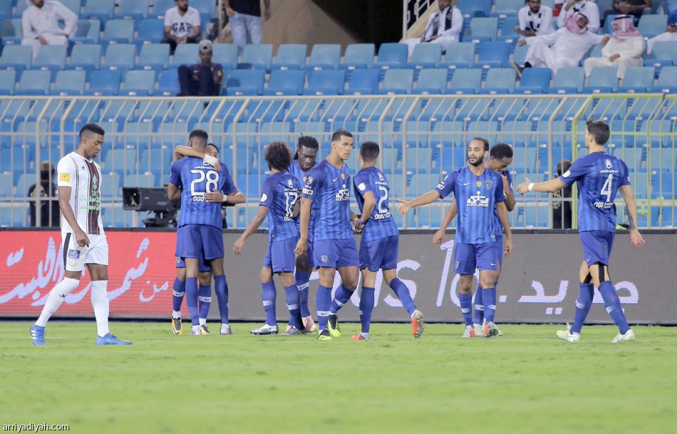 الهلال أمام الشباب.. فرحة وحسرة