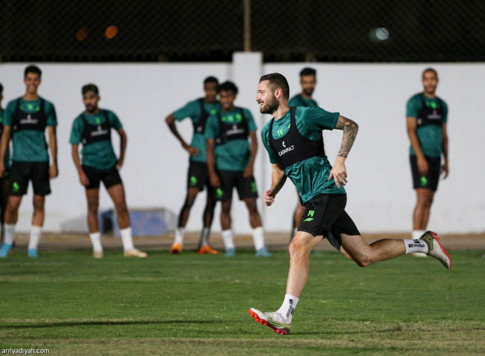 الاتفاق يستعد بالكرات الثابتة