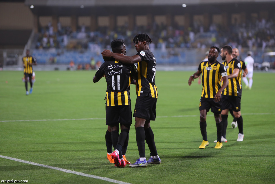 البيشي..
لا يحتفل في يوم ميلاده