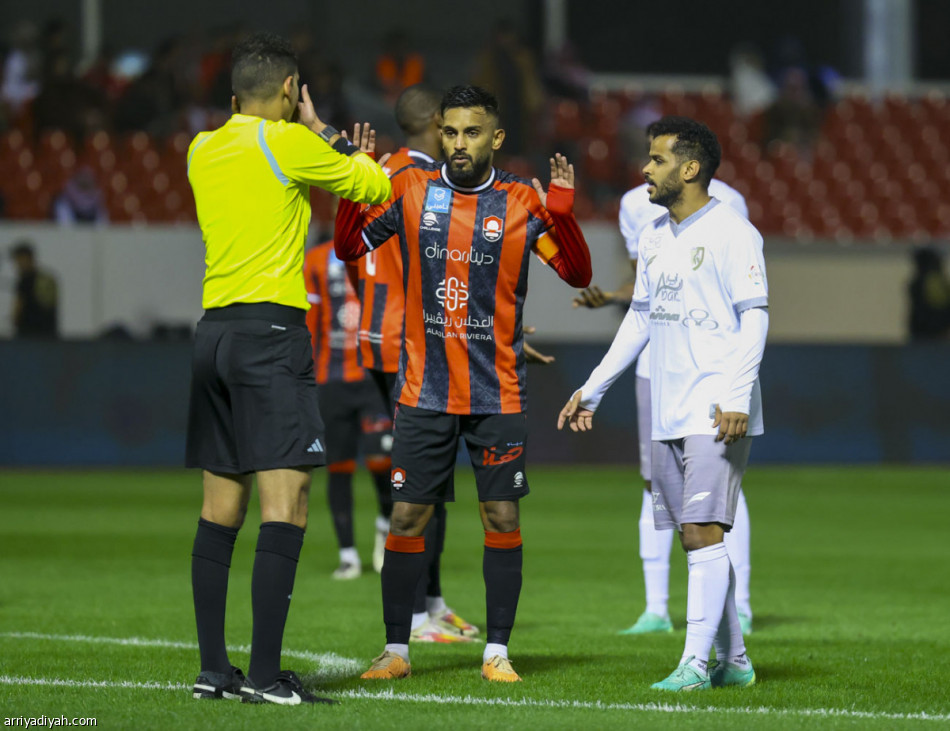 الطائي يخطف نقاط الرائد  بـ«انتصار خيالي»