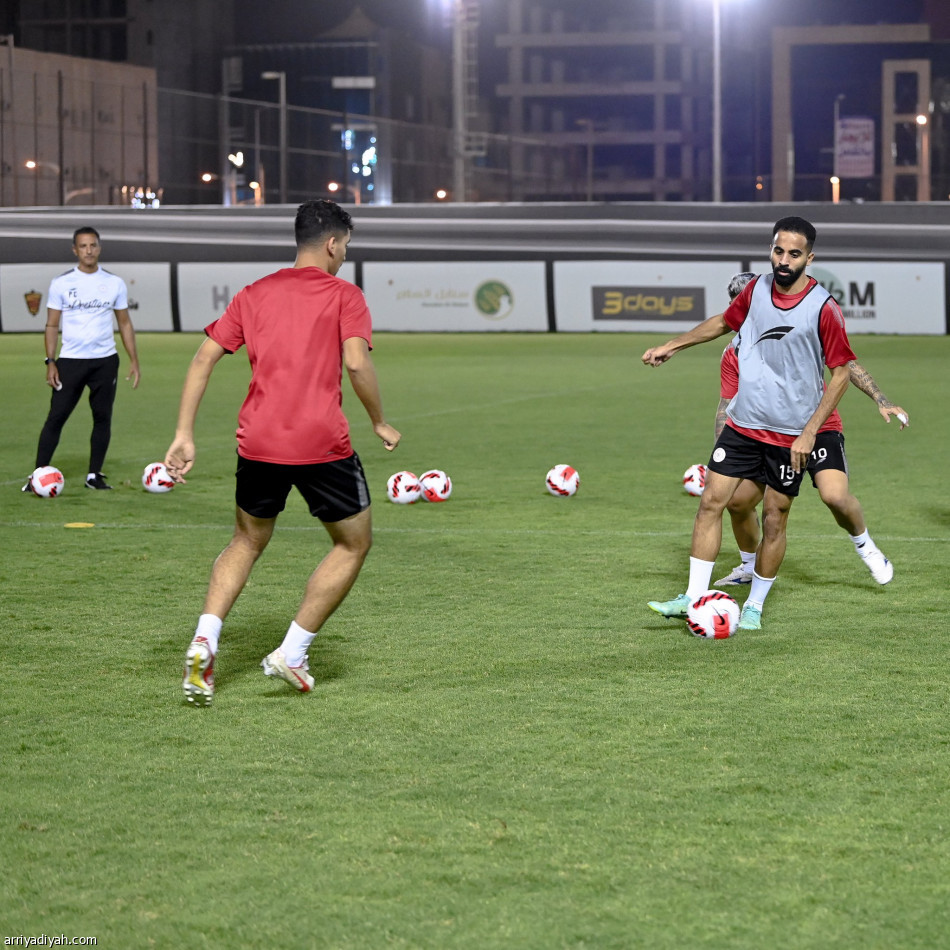 الشباب يريح الدوليين.. ويكشف عن الإصابات