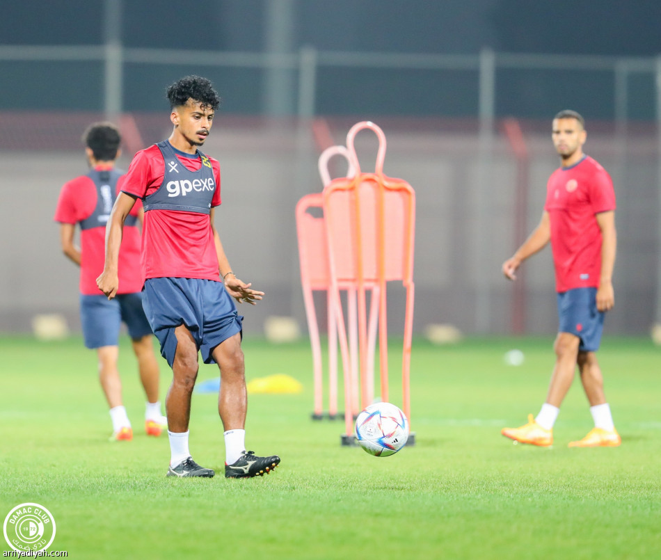 ضمك يستأنف التحضيرات بـ4 مجموعات