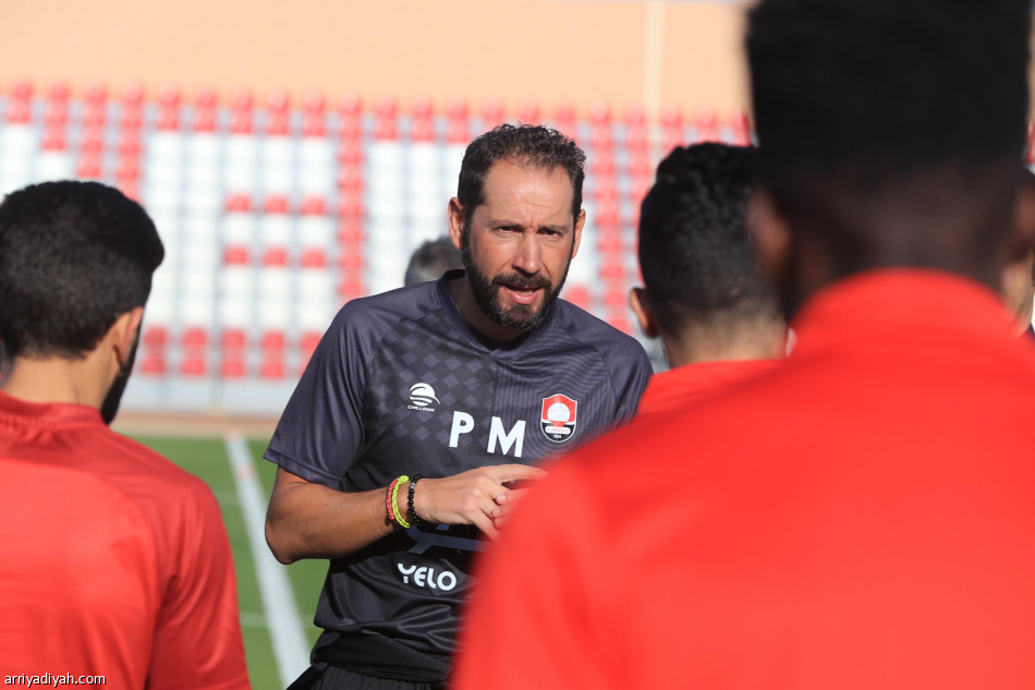 ماشين يرفض الراحة.. ويفتح ملف الاتحاد