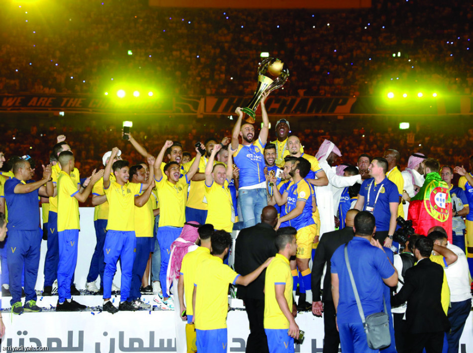 الدور الأول..
الأزرق يتفاءل وأفضلية صفراء