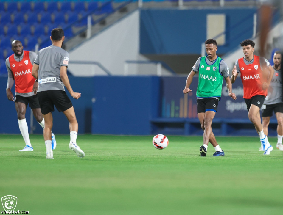 الهلال يفتح ملف نهائي الكأس