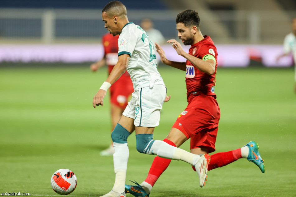 «هاتريك» البريكان يقفز بالفتح إلى السادس