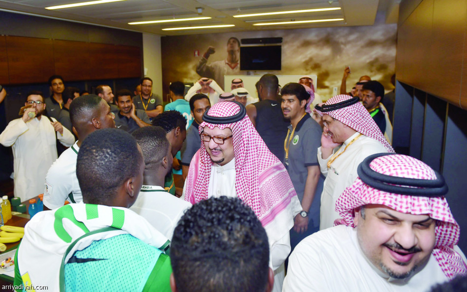 العودة على دفعات