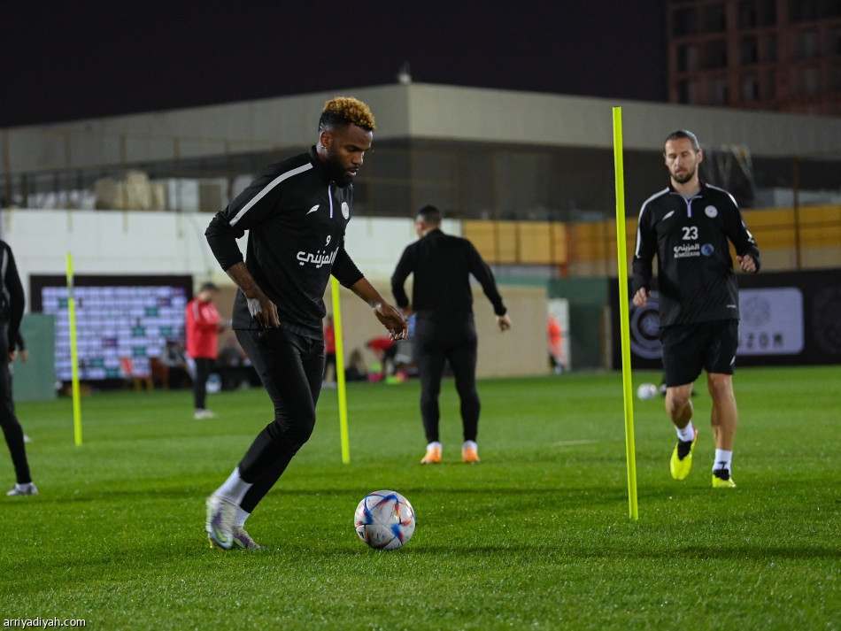 قبل الاتحاد.. الشباب يحتاط بركلات الترجيح