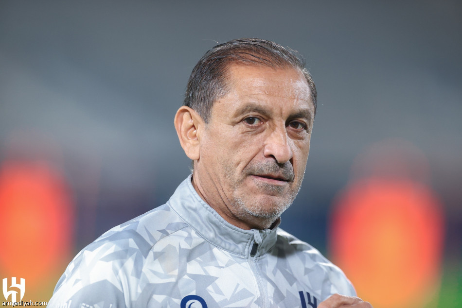 الهلال.. تكتيك ومناورة في اليوم التاسع