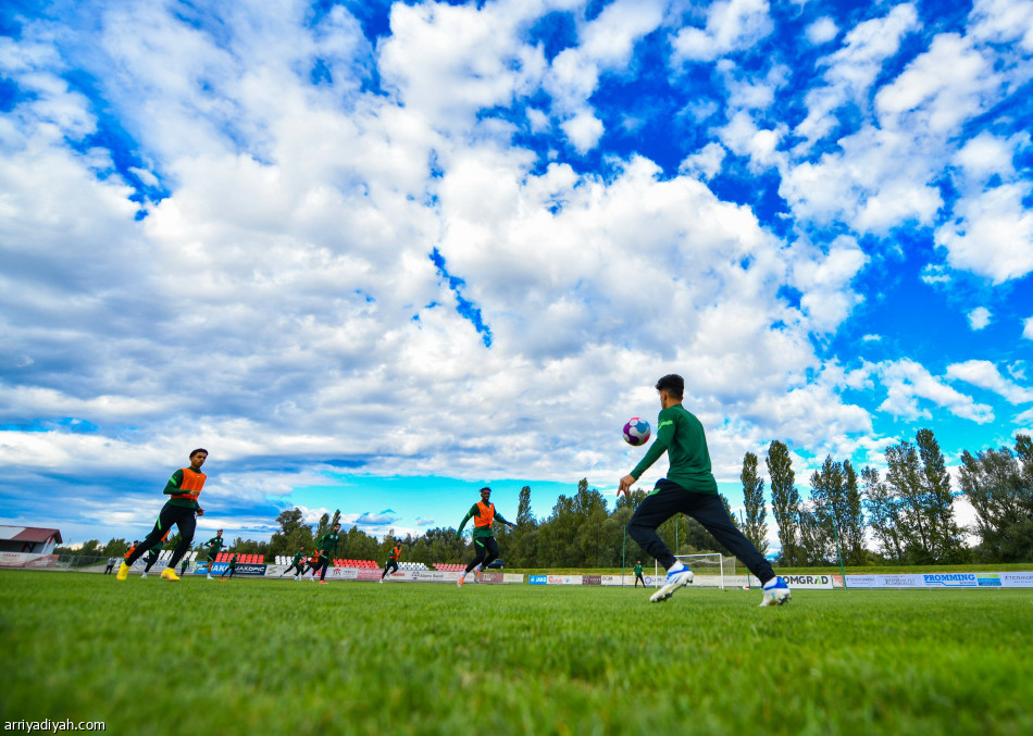 الشهري يرسم تكتيك الأخضر قبل كرواتيا