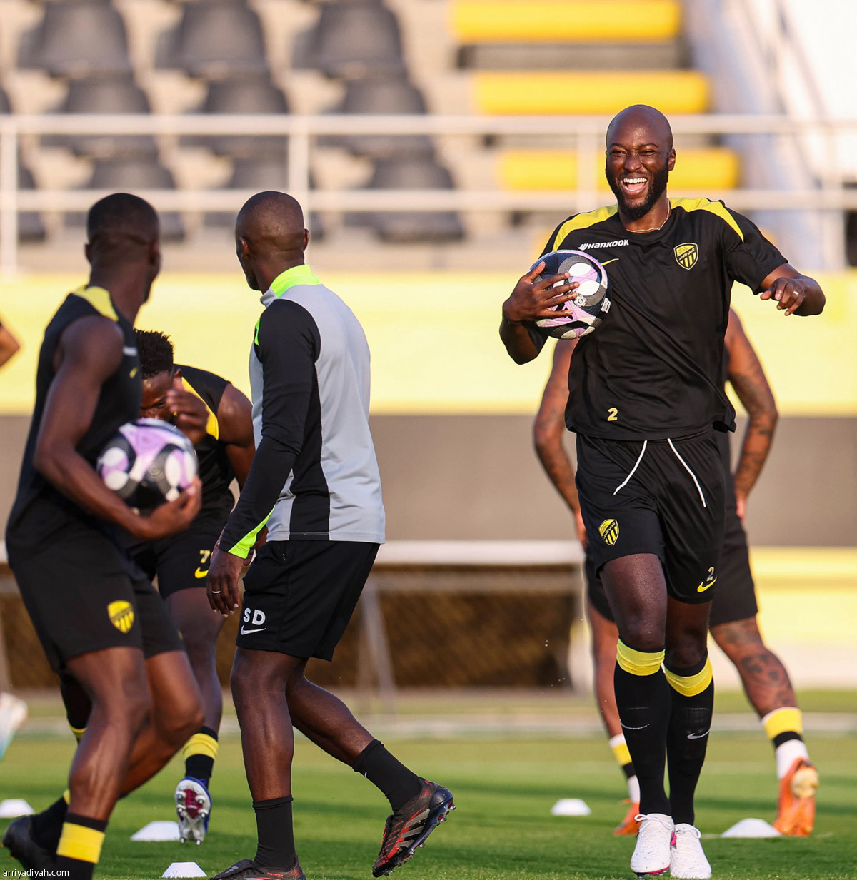 تدريب ومغادرة