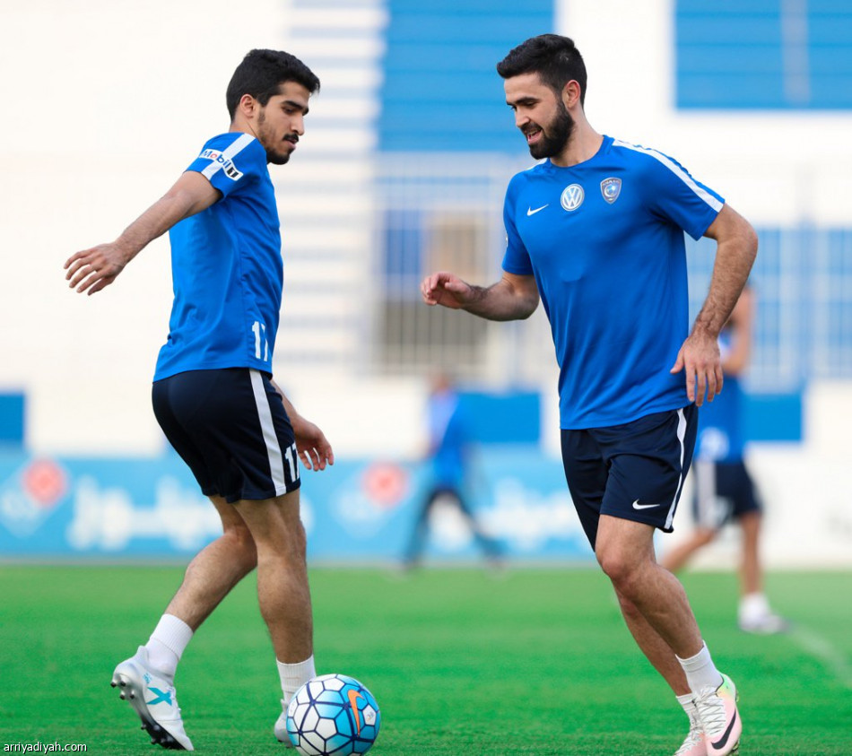 الهلال يطير إلى أبوظبي.. والعابد يغيب
