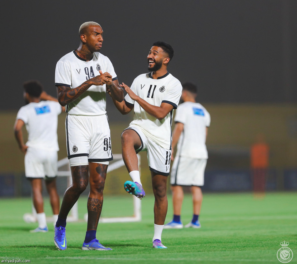 «كدمة» تغيب لاجامي عن النصر