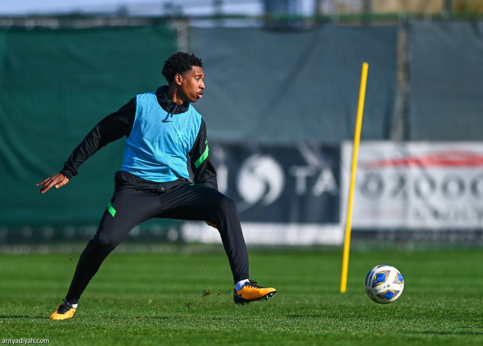 الأخضر يرفع تحضيراته لـ«أذربيجان»