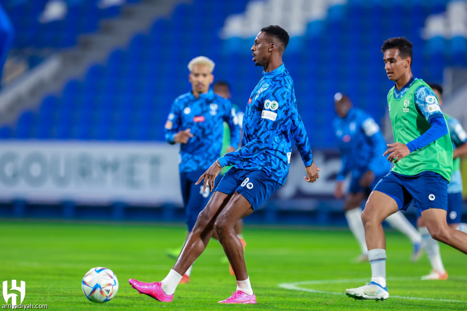 العويس يدخل «جماعية» الهلال.. والمفرج يبدأ تدريجيا