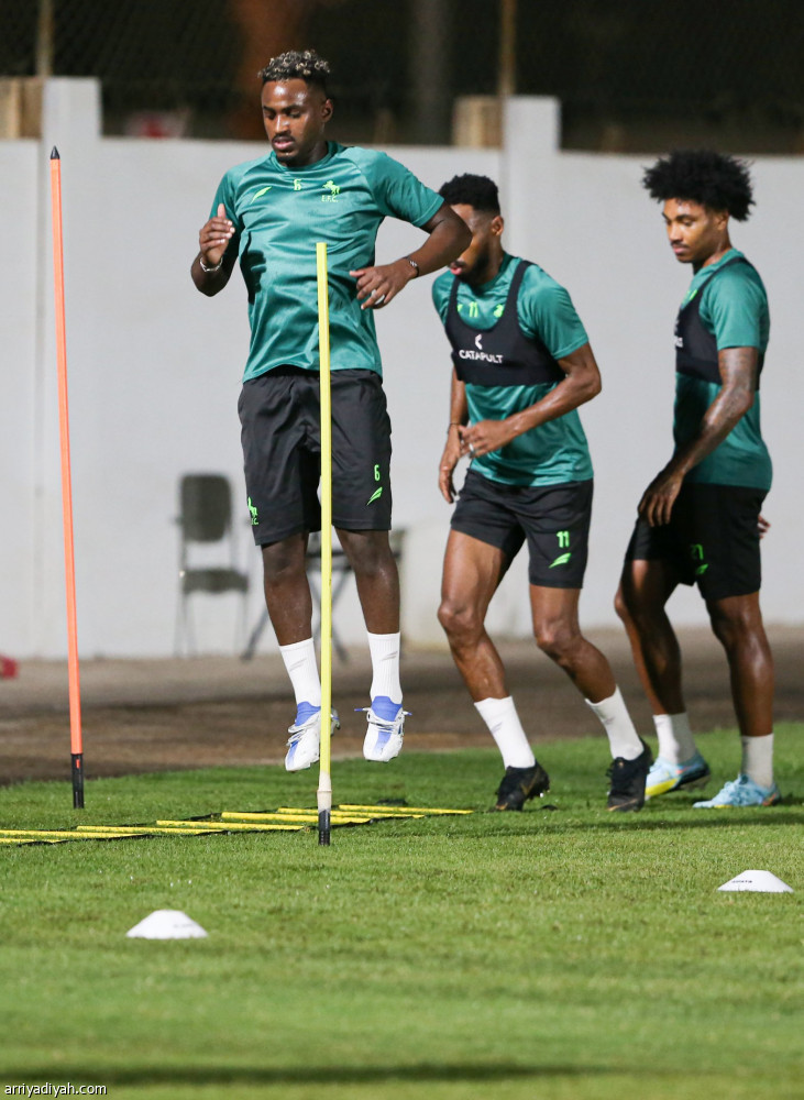 قبل الطائي.. الاتفاق يتأهب بالاستحواذ