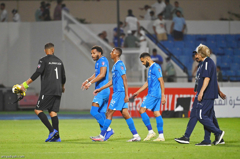 السدد كررها بعد 20 عاما.. 
قاتل يصعق الهلاليين