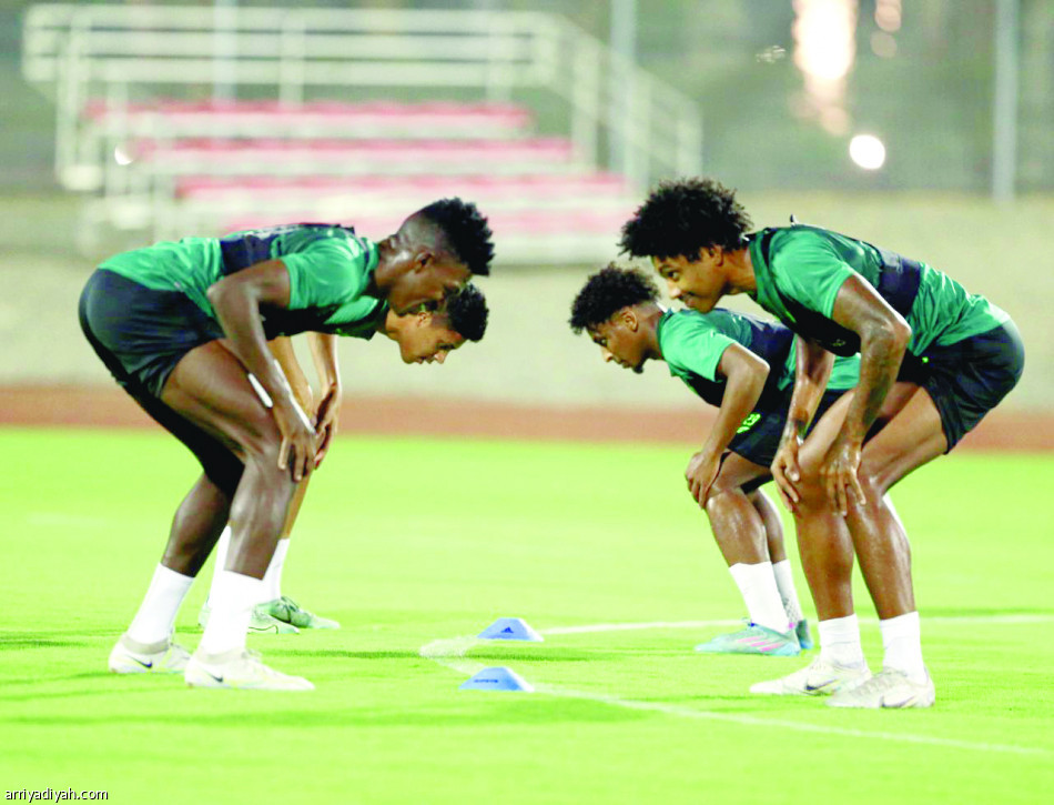 هوساوي 
يبدأ أمام الاتفاق