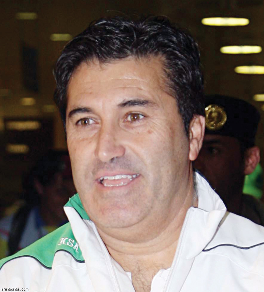 التحديات الكبيرة تنتظر مدرب الهلال