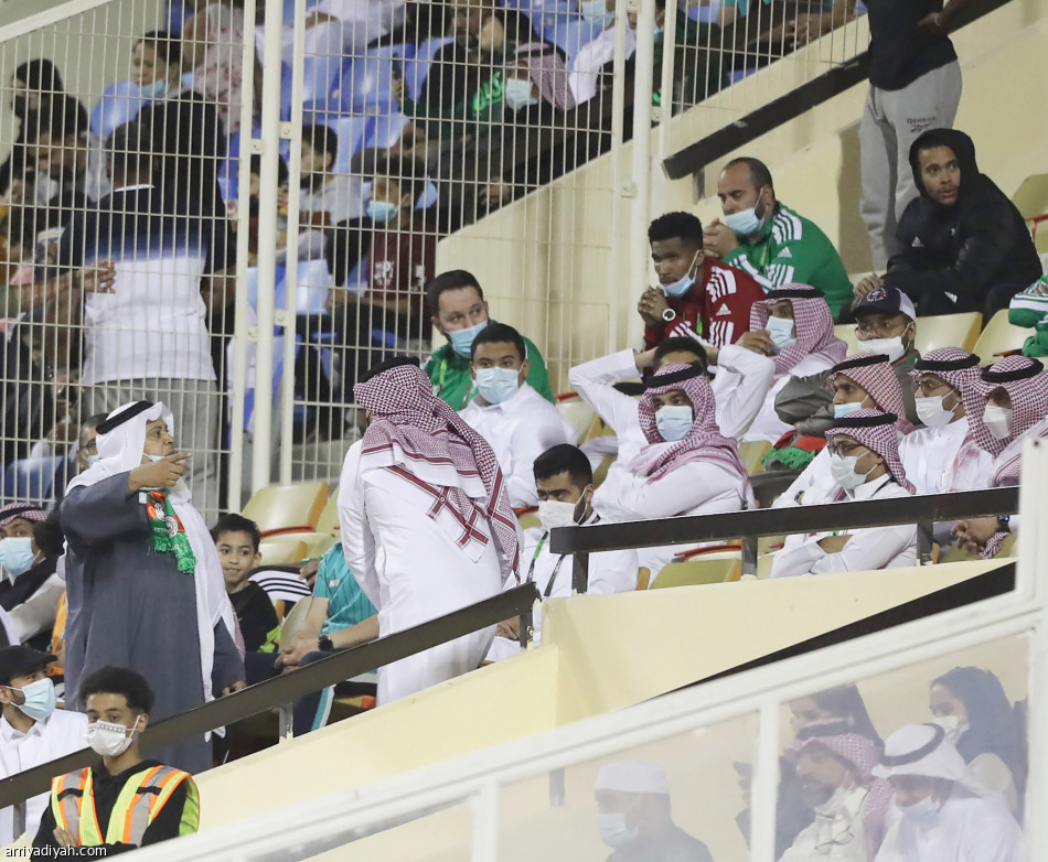 المرة الثالثة.. 
الفتح ينتصر بالأربعة