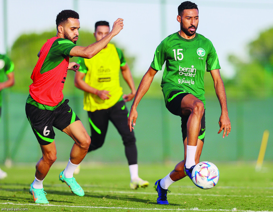 الأخضر..
30 مواجهة في عامين