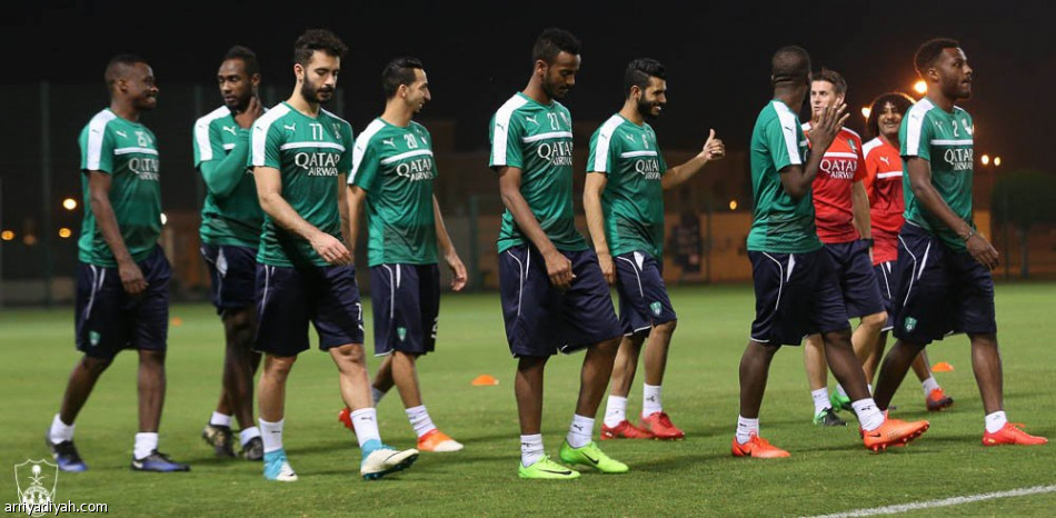 الأهلي يستعد للفيصلي بمعسكر في الدوحة