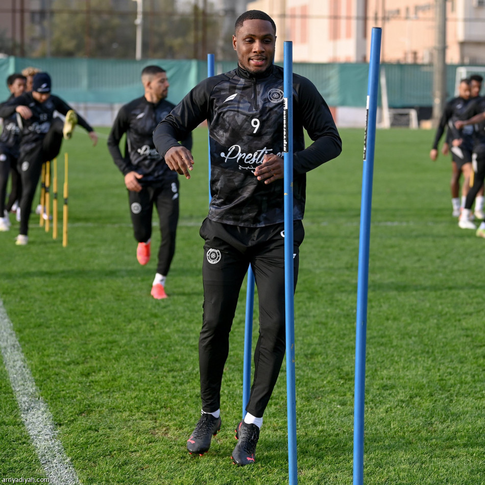 الشباب يودع إيجور.. وينهي استعداده للفتح