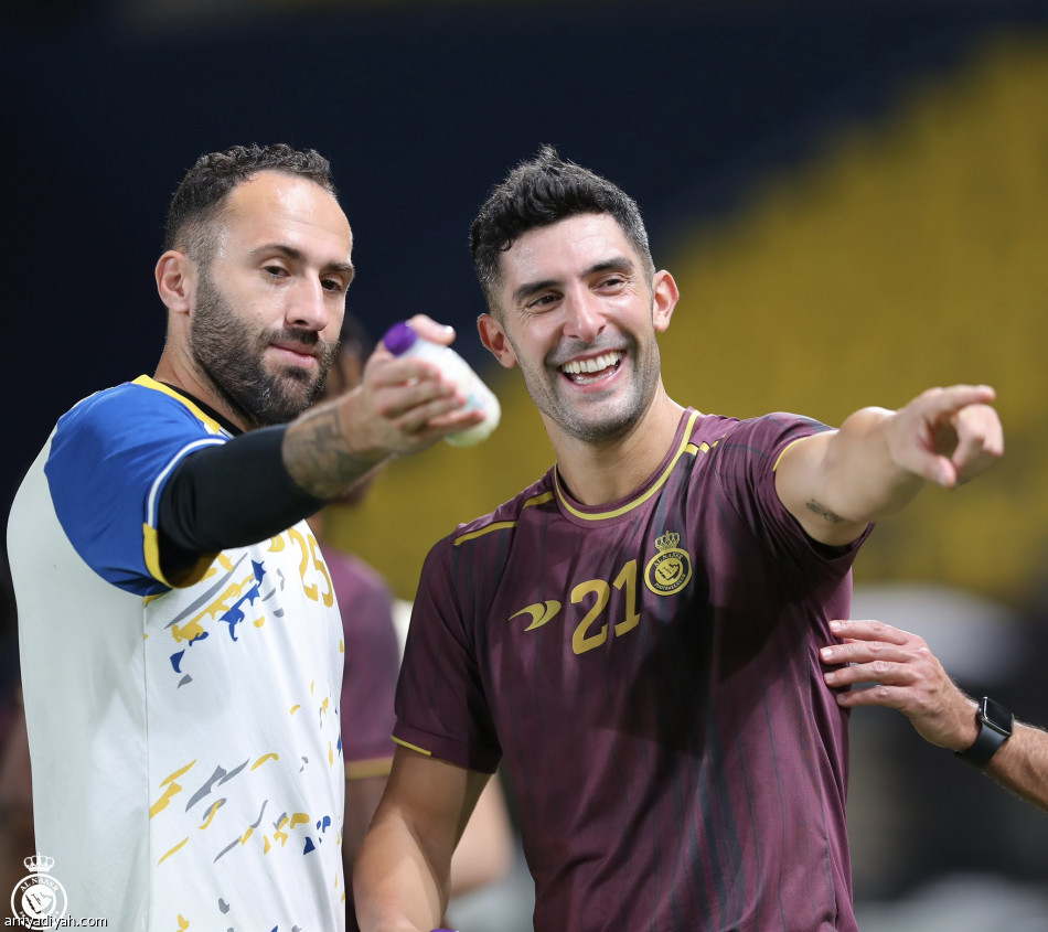 النصر يناور.. ويغادر إلى أبها