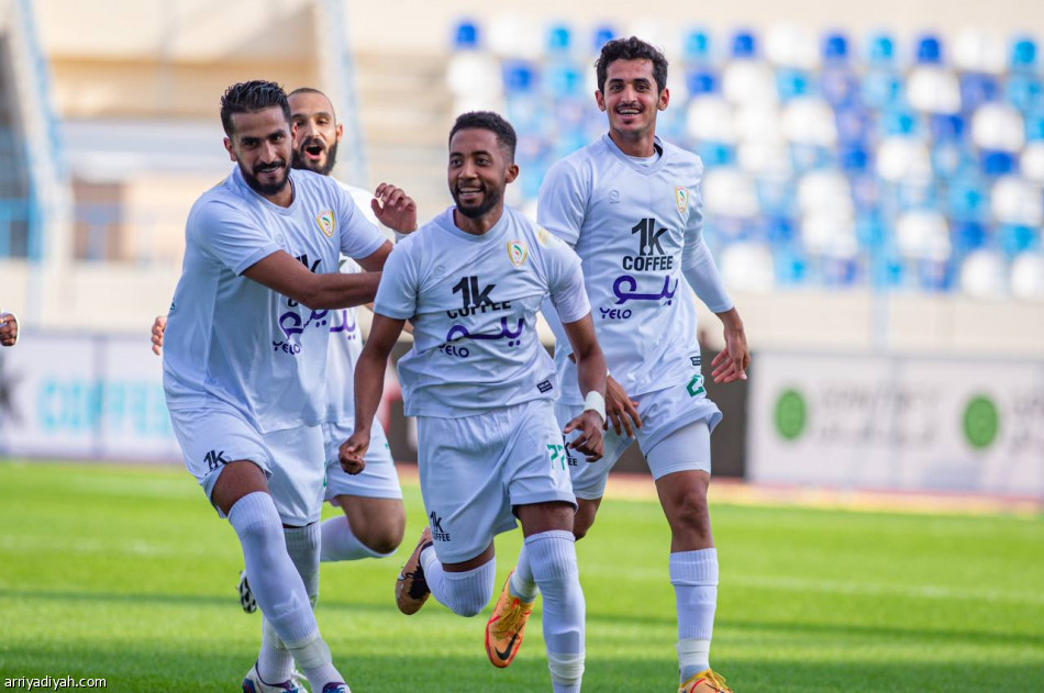 ثلاثية الساحل تهدي نجران الانتصار الثاني