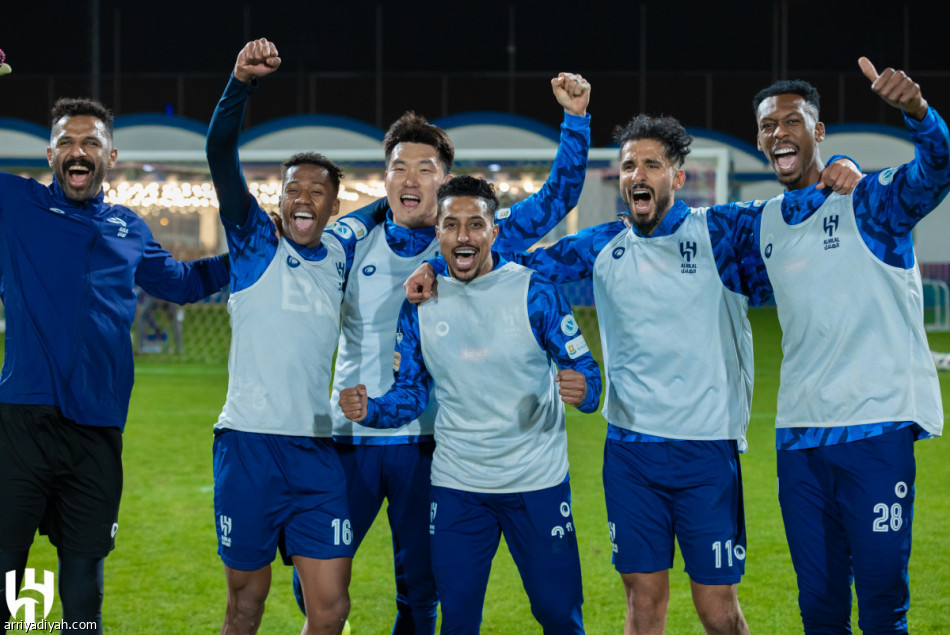 الهلال.. نجاح جراحة غضروف المفرج