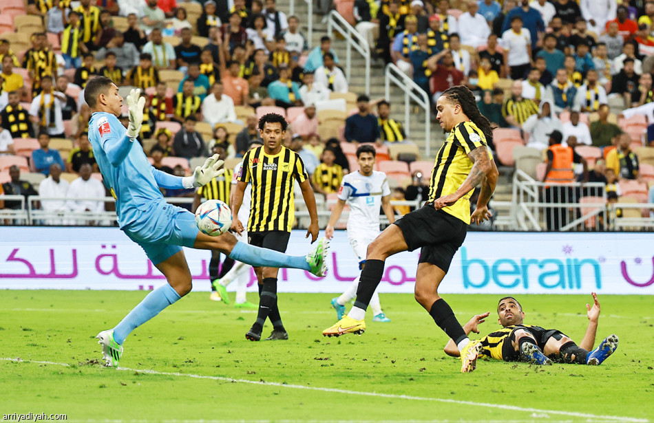 الاتحاد..
التاسعة بلا خسارة