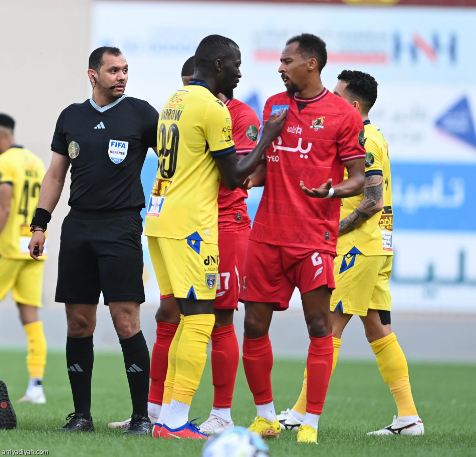 كأس الملك.. التعاون يطيح بالوحدة.. ويعبر