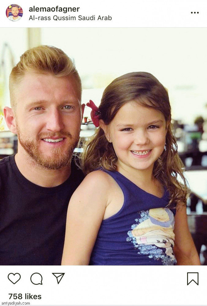 أليماو..
عاشق الغوص والإبل