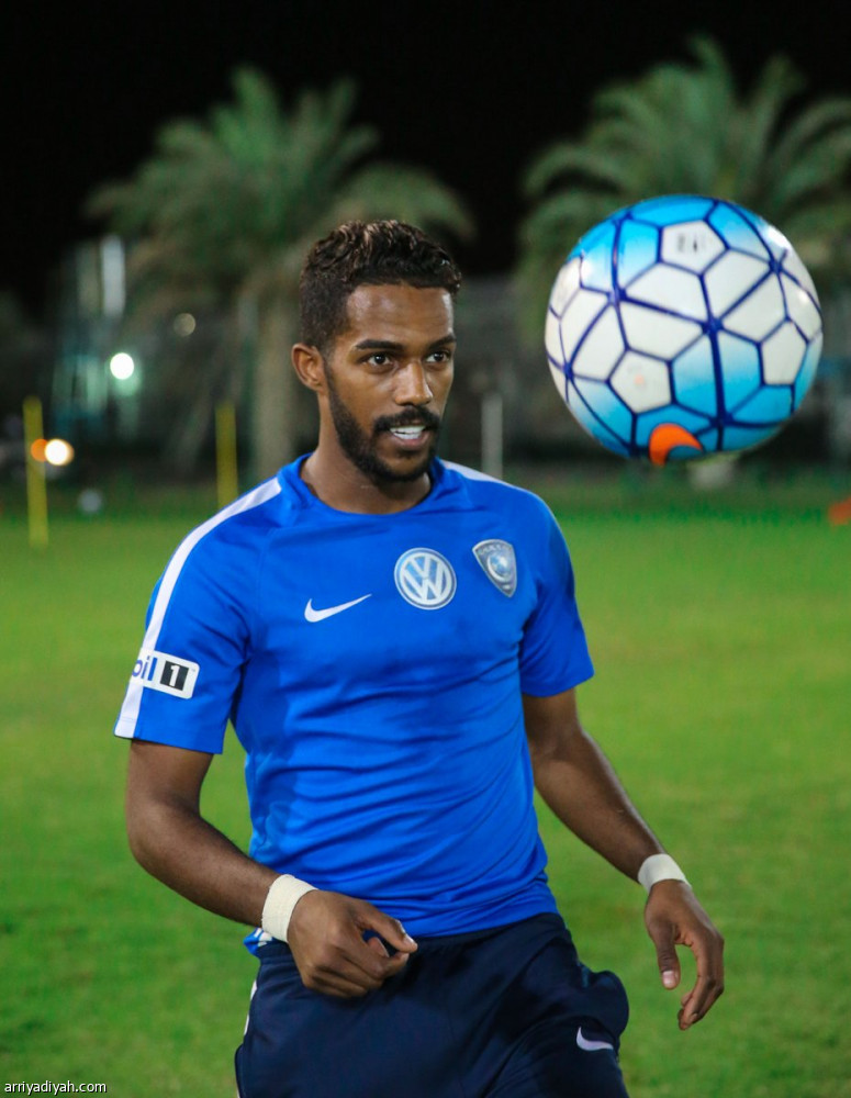 الفرج والعابد يشعلان تدريبات الهلال