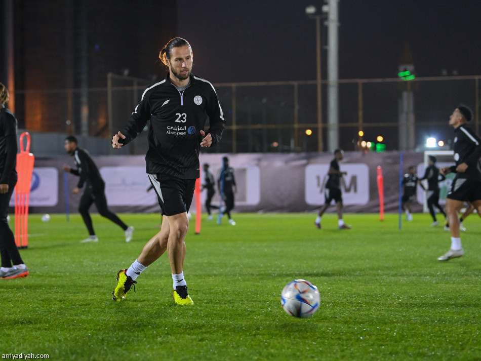 قبل الاتحاد.. الشباب يحتاط بركلات الترجيح